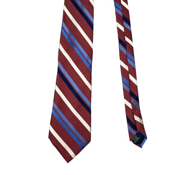 Croft & Barrow Men's Regimental Striped Red Silver Black Classic Silk Necktie - Picture 3 of 7